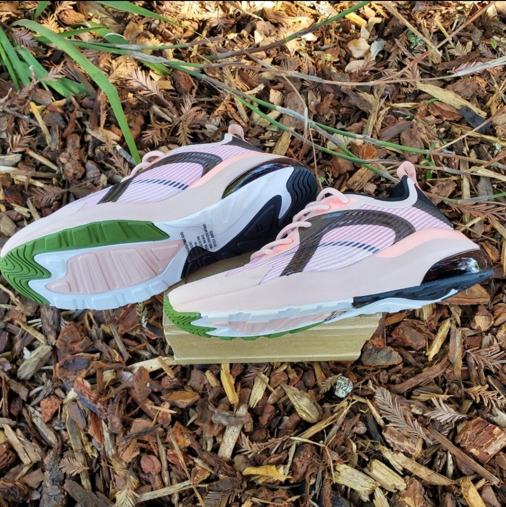 Fabletics Women's Pink Manhattan Air Performance Sneakers - Picture 6 of 13